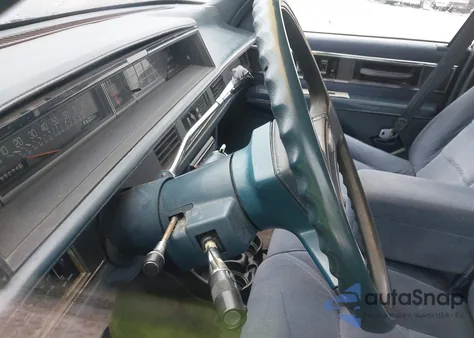 1990 Oldsmobile Delta 88 Royale Brougham from USA, damaged, VIN 1G3HY54C8L1817521